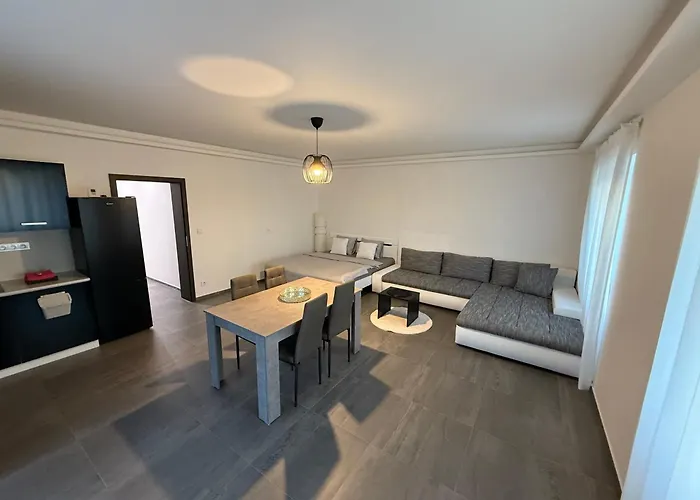 72m2 Private Garden Parking Free Praga