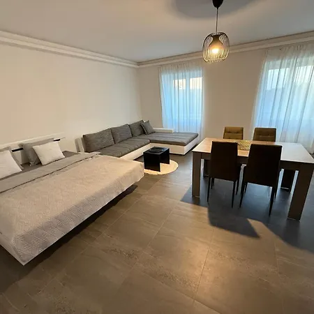 72m2 Private Garden Parking Free Praga
